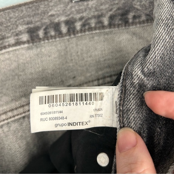 Zara TRF Size 12 Relaxed Fit Faded Pocket Wide Leg Jeans - Picture 13 of 13